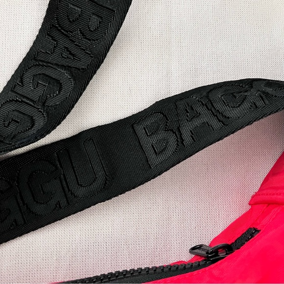 Baggu Crescent Crossbody Lightweight  Nylon Bag Medium - Picture 8 of 12